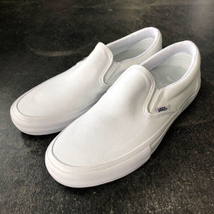 vans slip on canvas