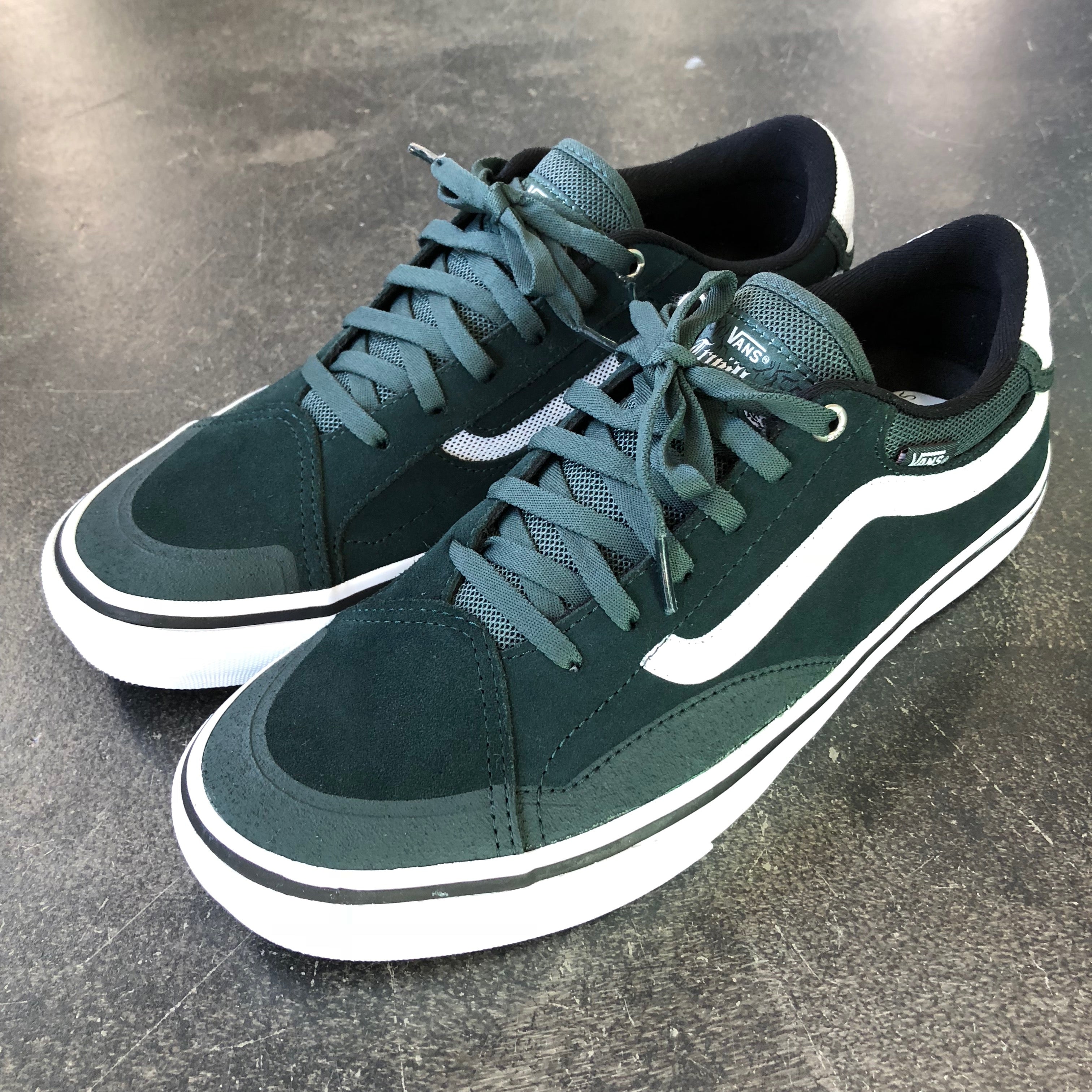 vans tnt darkest spruce