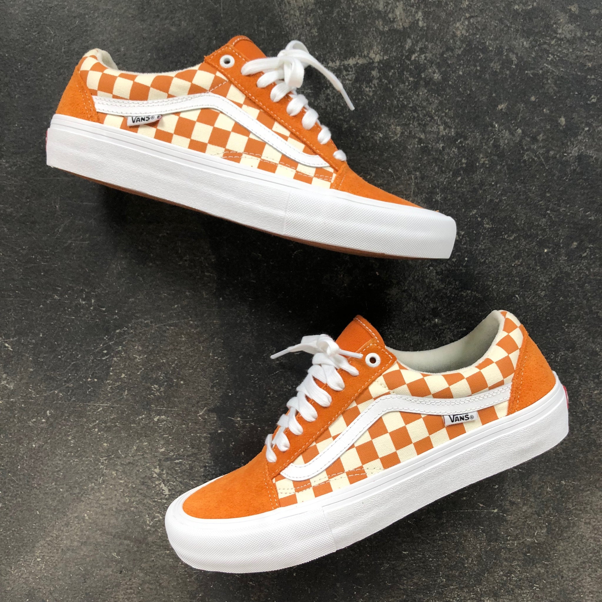 vans orange checkered