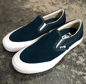 vans slip on pro navy