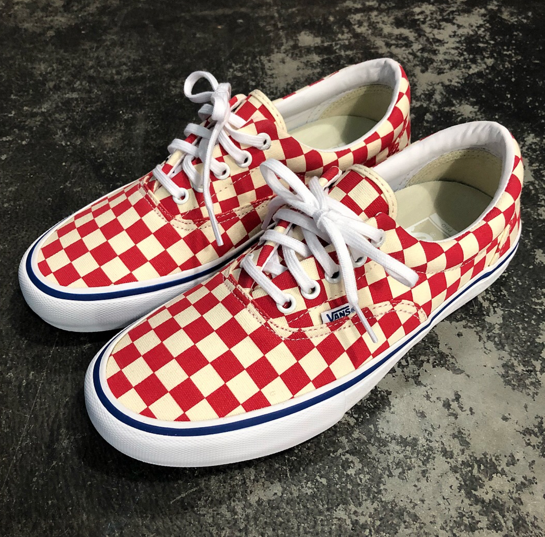 checkered vans era pro