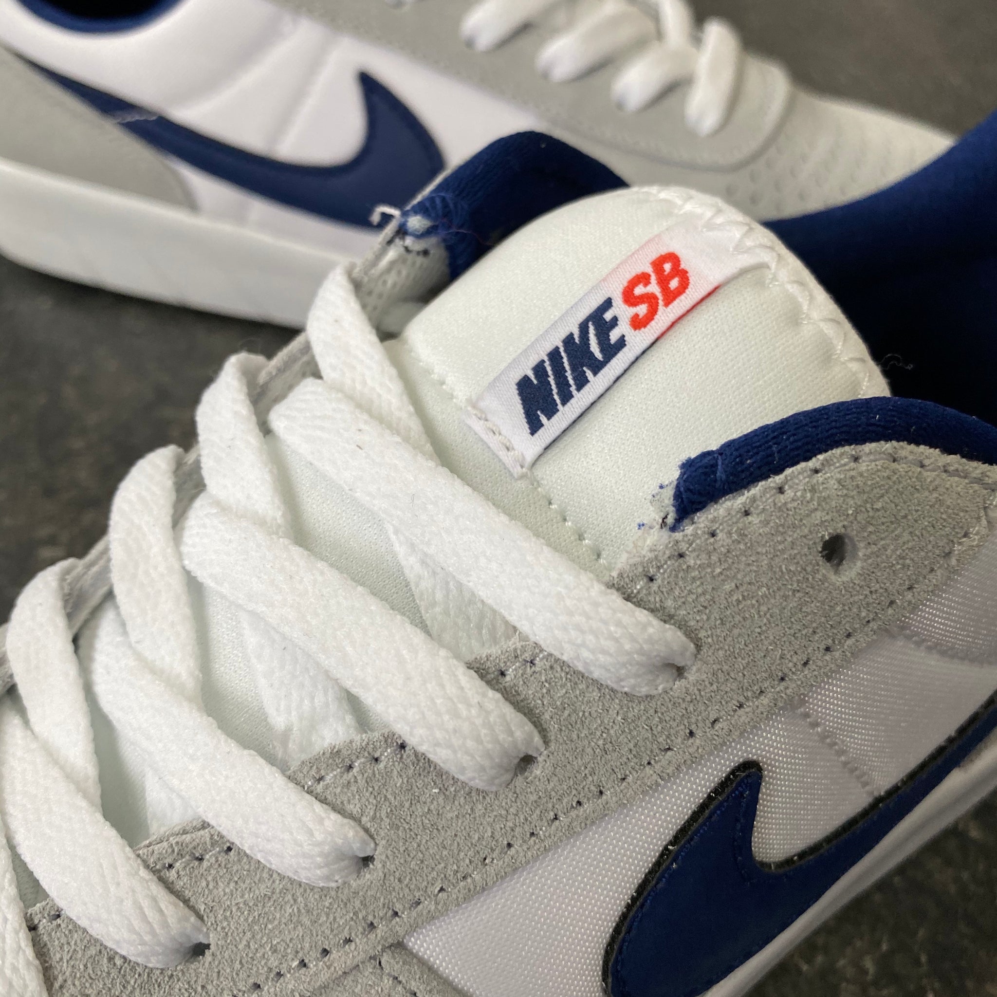 nike sb team classic shoes wolf grey blue void white