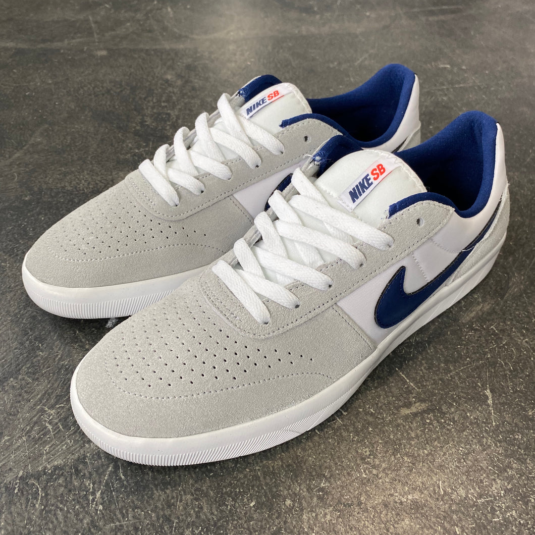 nike sb team classic wolf grey & white skate shoes