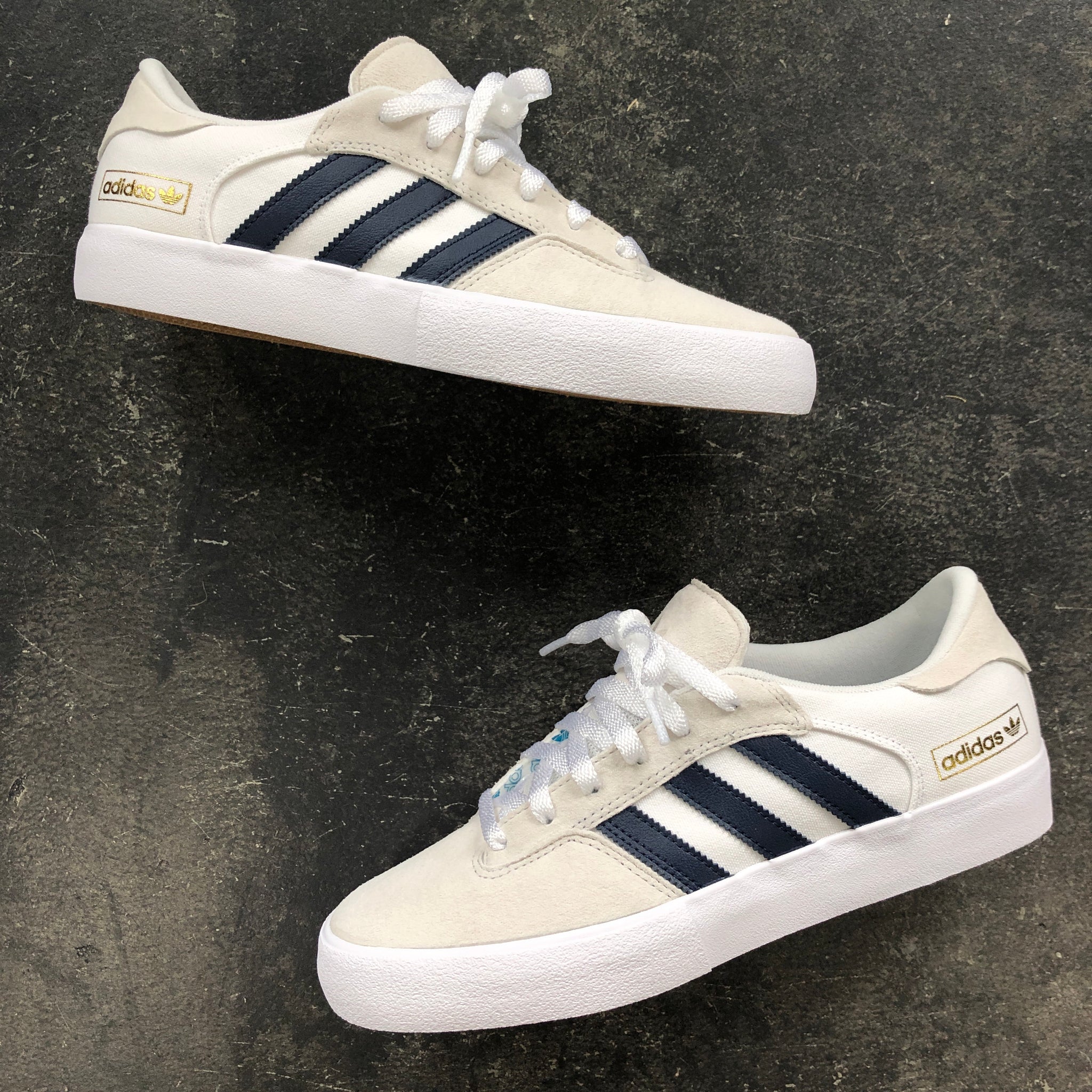 adidas super white