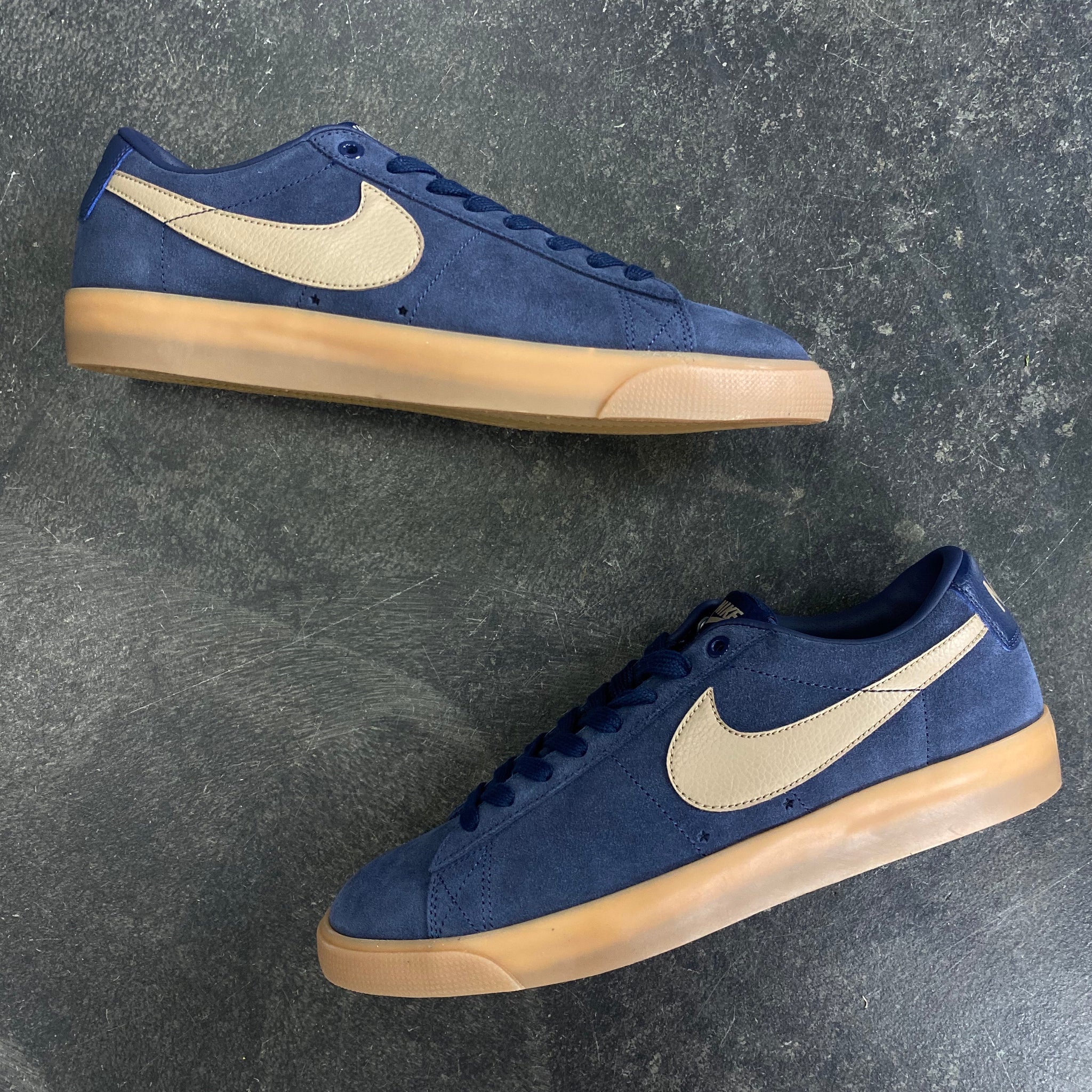 nike sb blazer low gt midnight navy