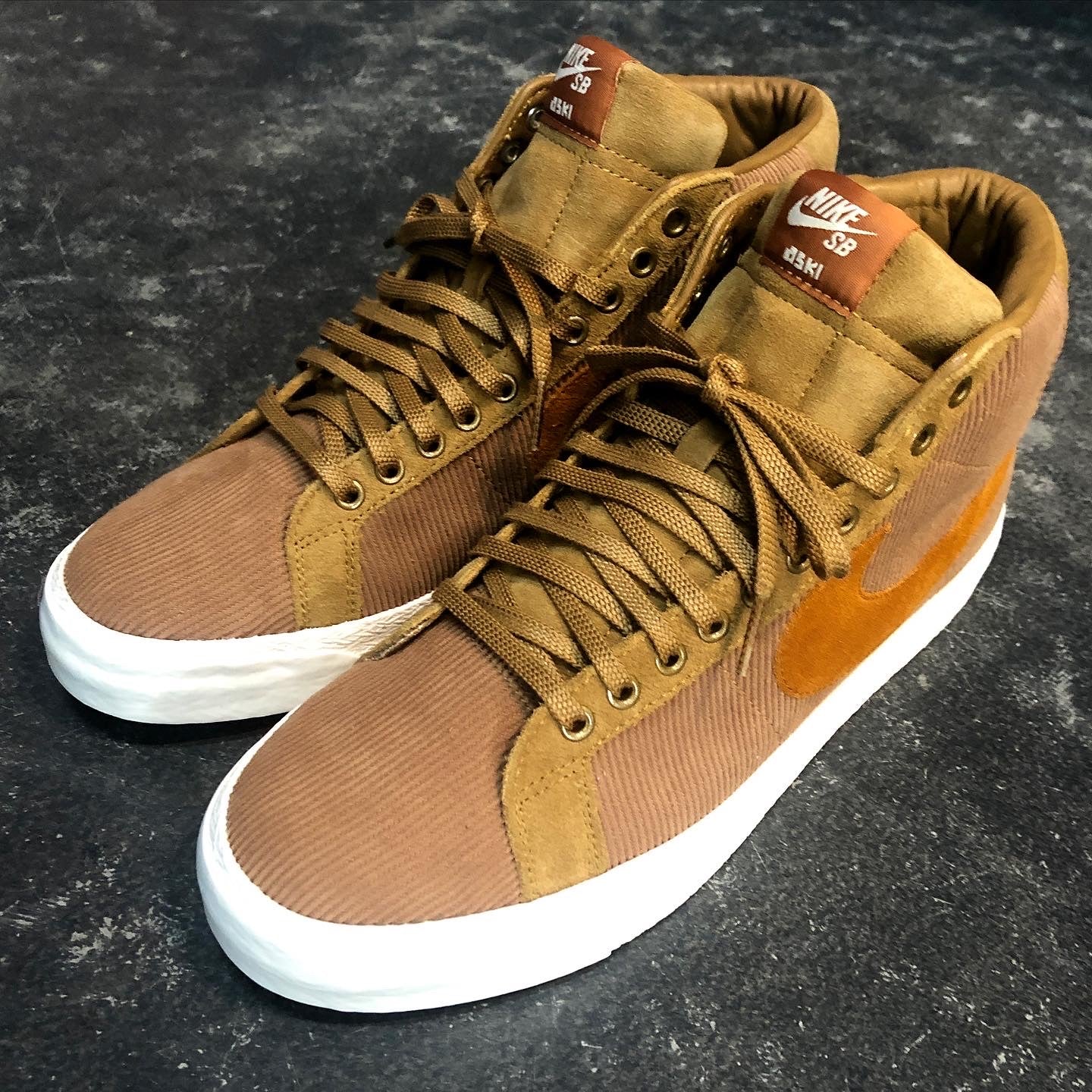 oski blazer mid orange label