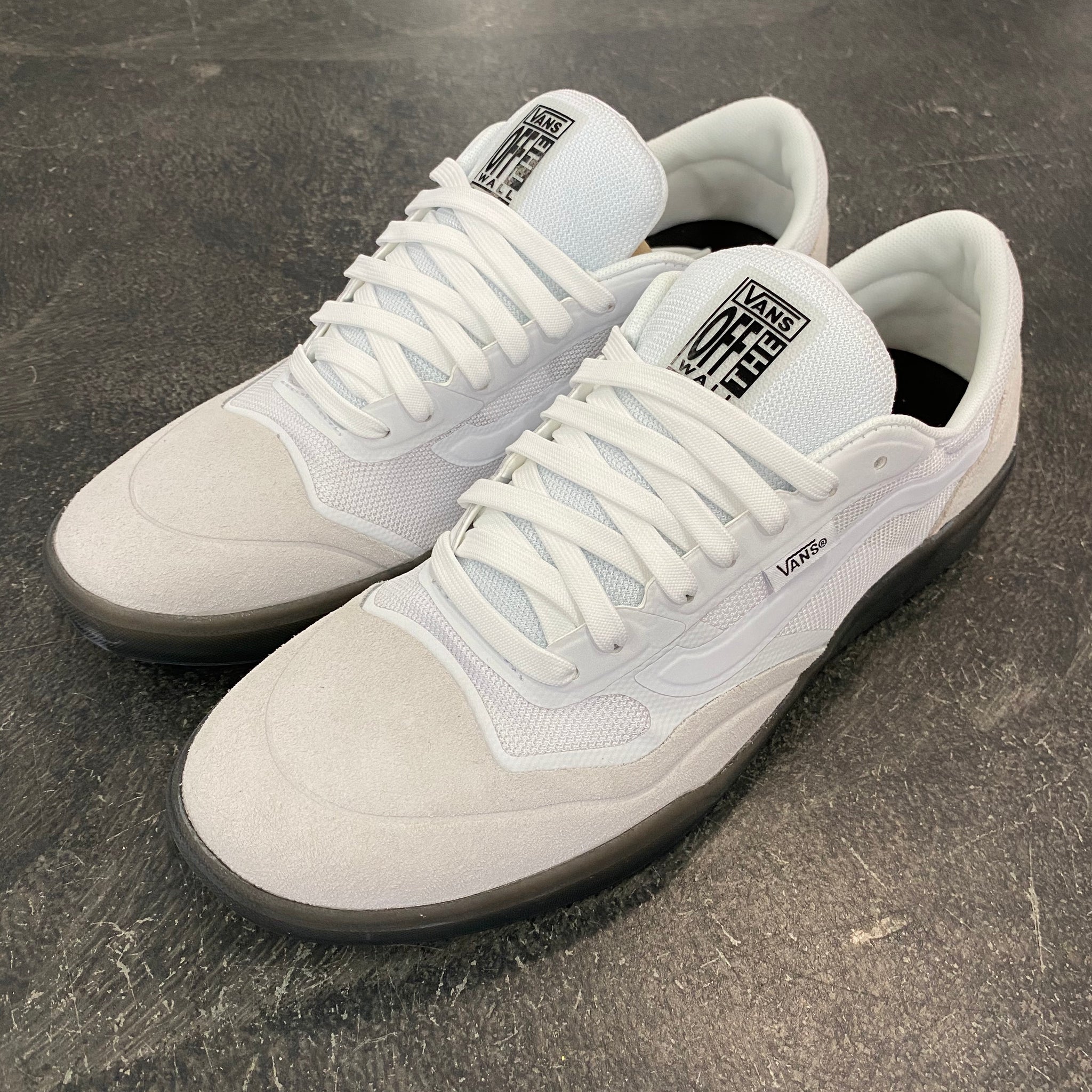 vans ave white