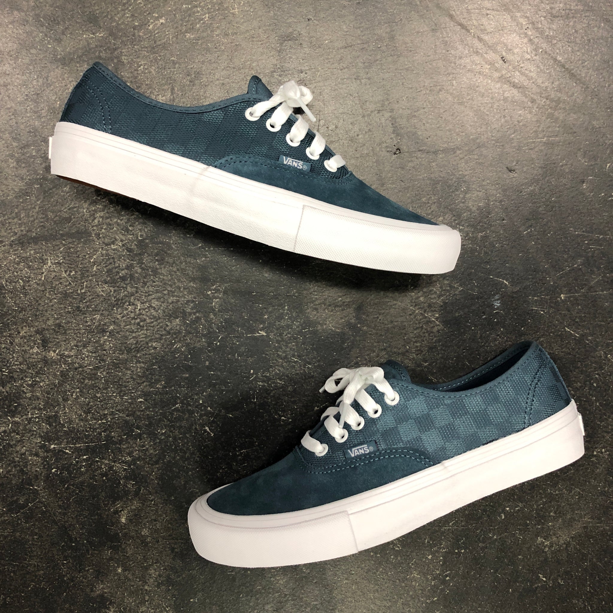 vans authentic pro blue