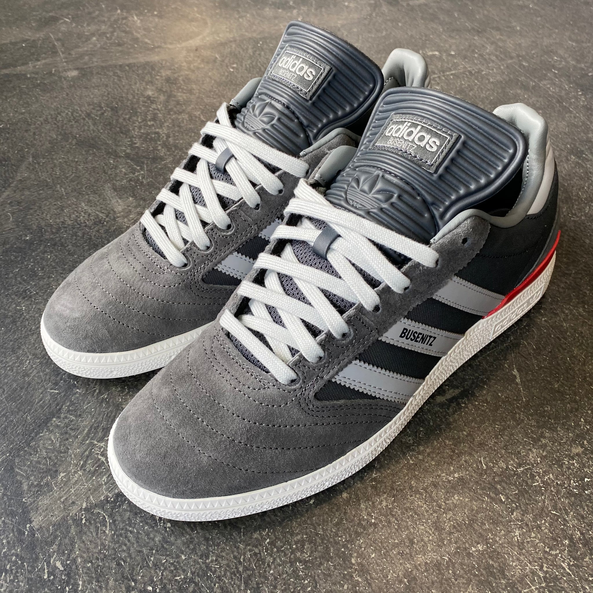 Adidas Busenitz Granite/Onix –