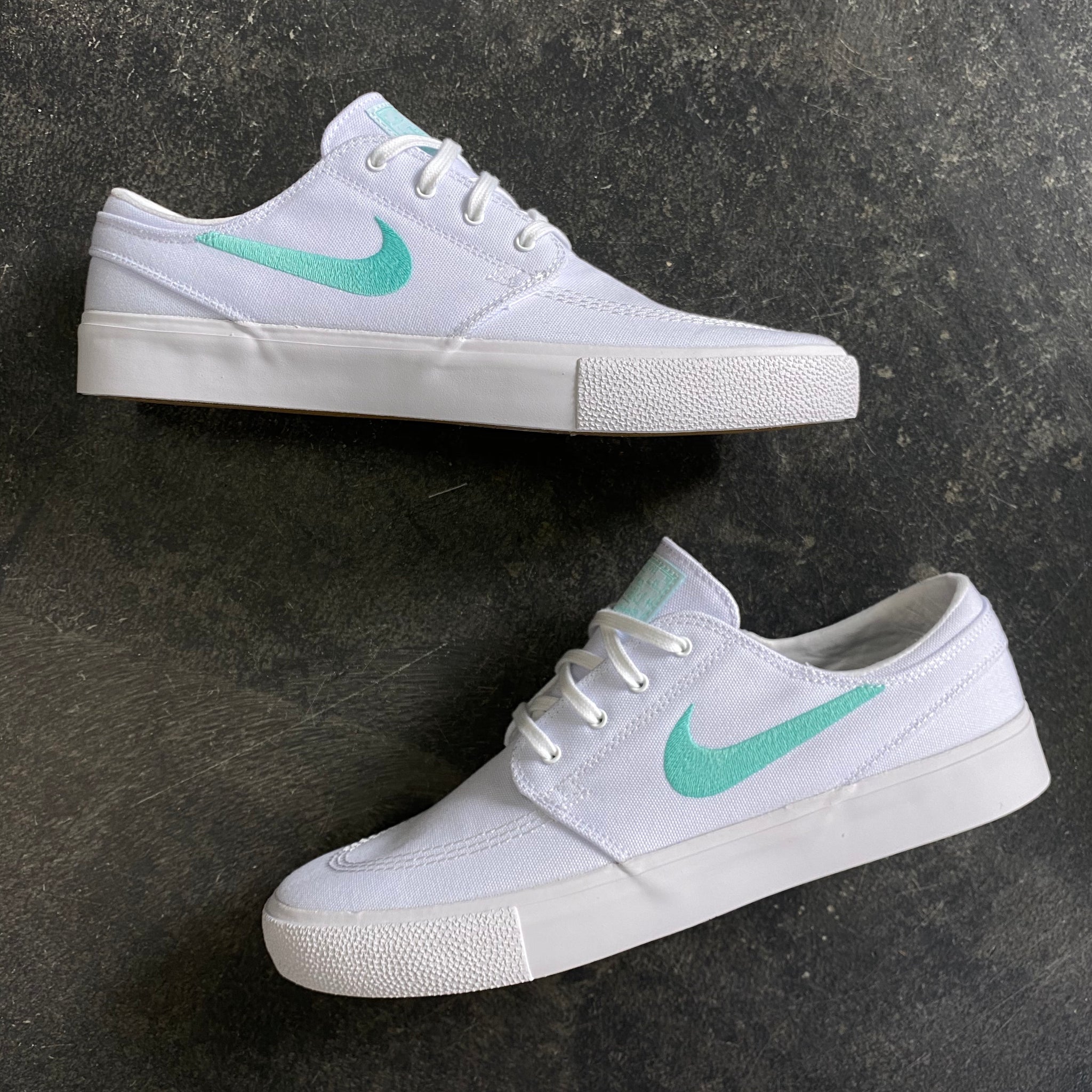 nike sb janoski rm white & tropical canvas skate shoes