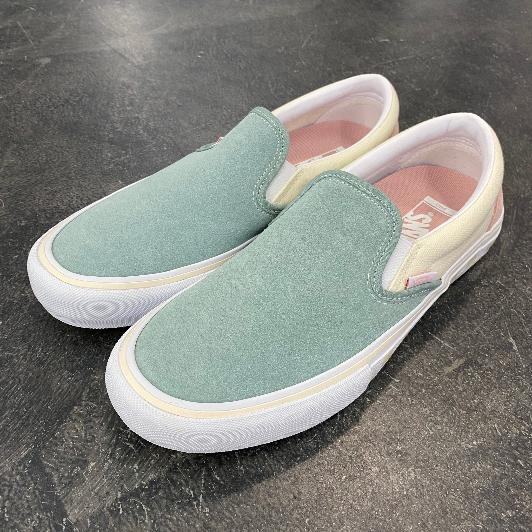 vans slip on pro blue