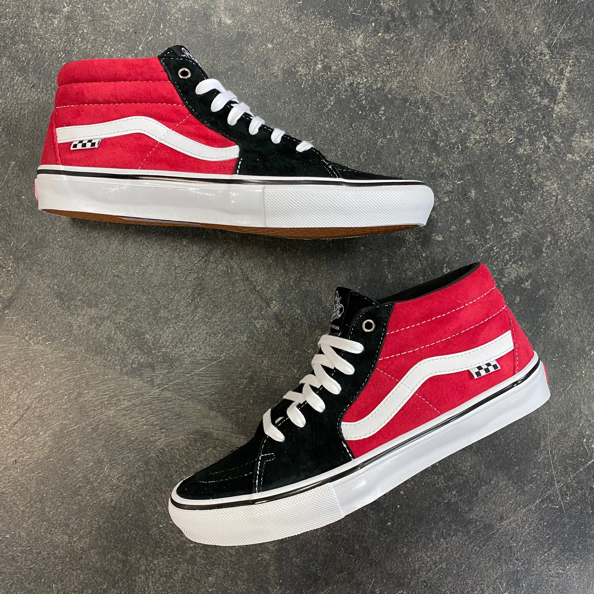 Grosso Black/Red – 561 Skate