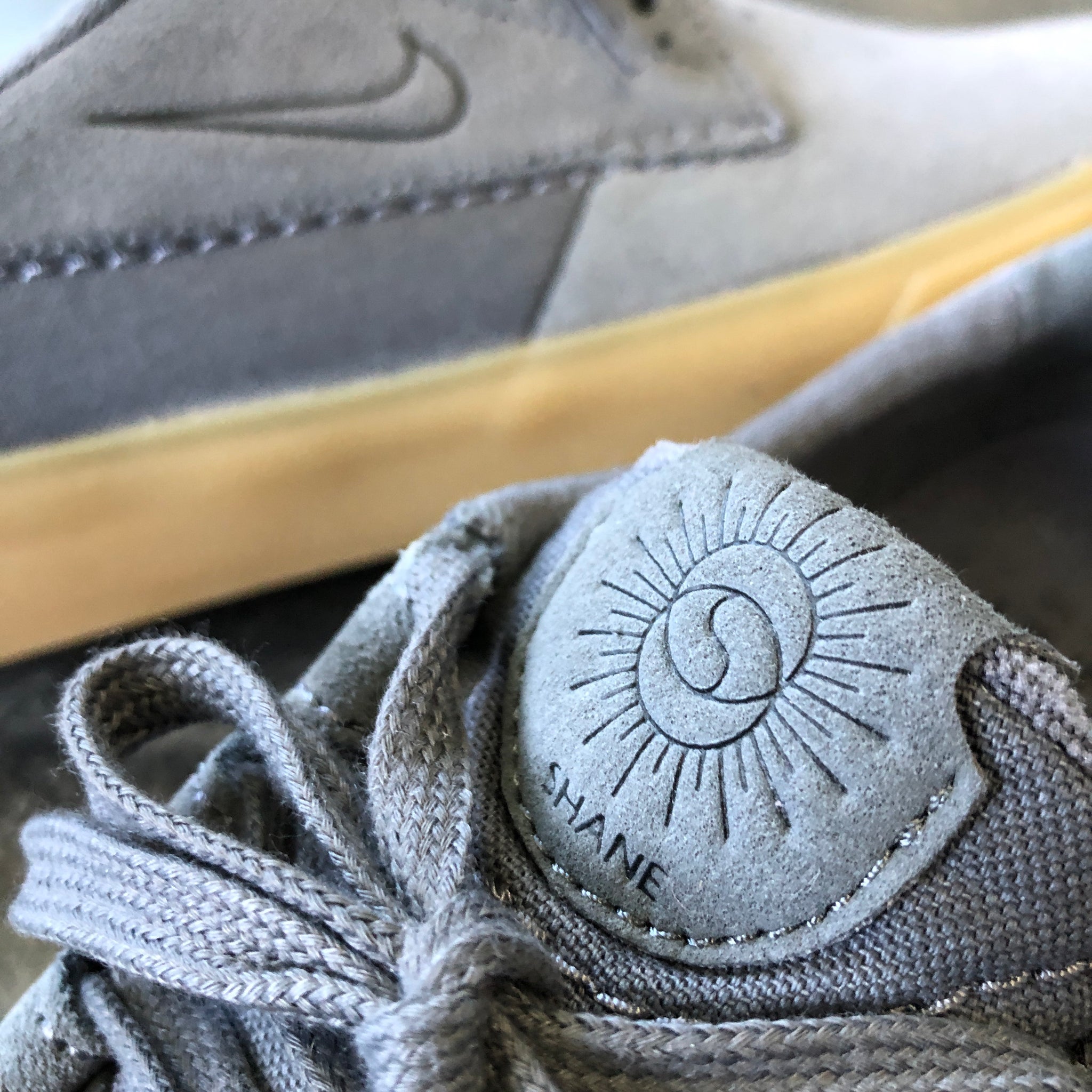 nike sb shane dark grey & gum skate shoes