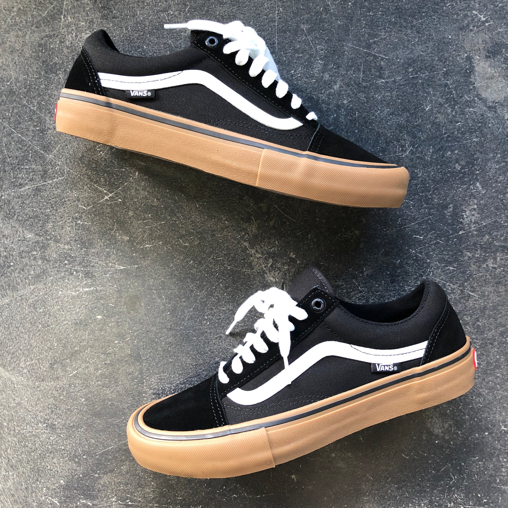 vans old skool pro black gum