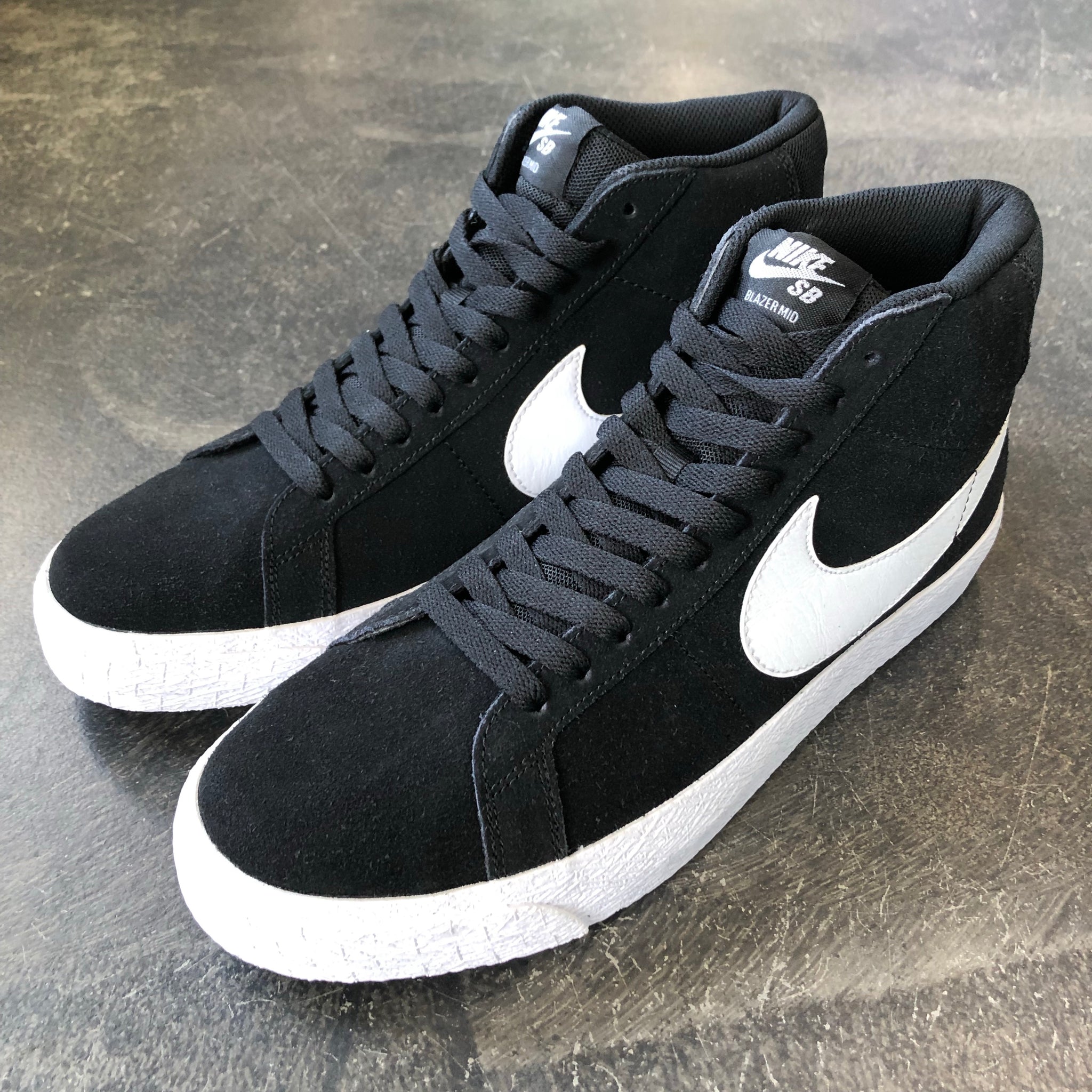 blazer mid black white