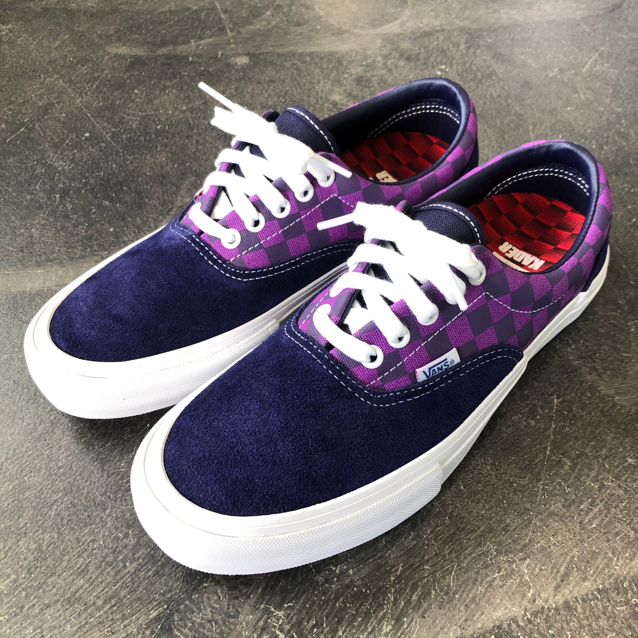 vans old skool dewberry skate shoes