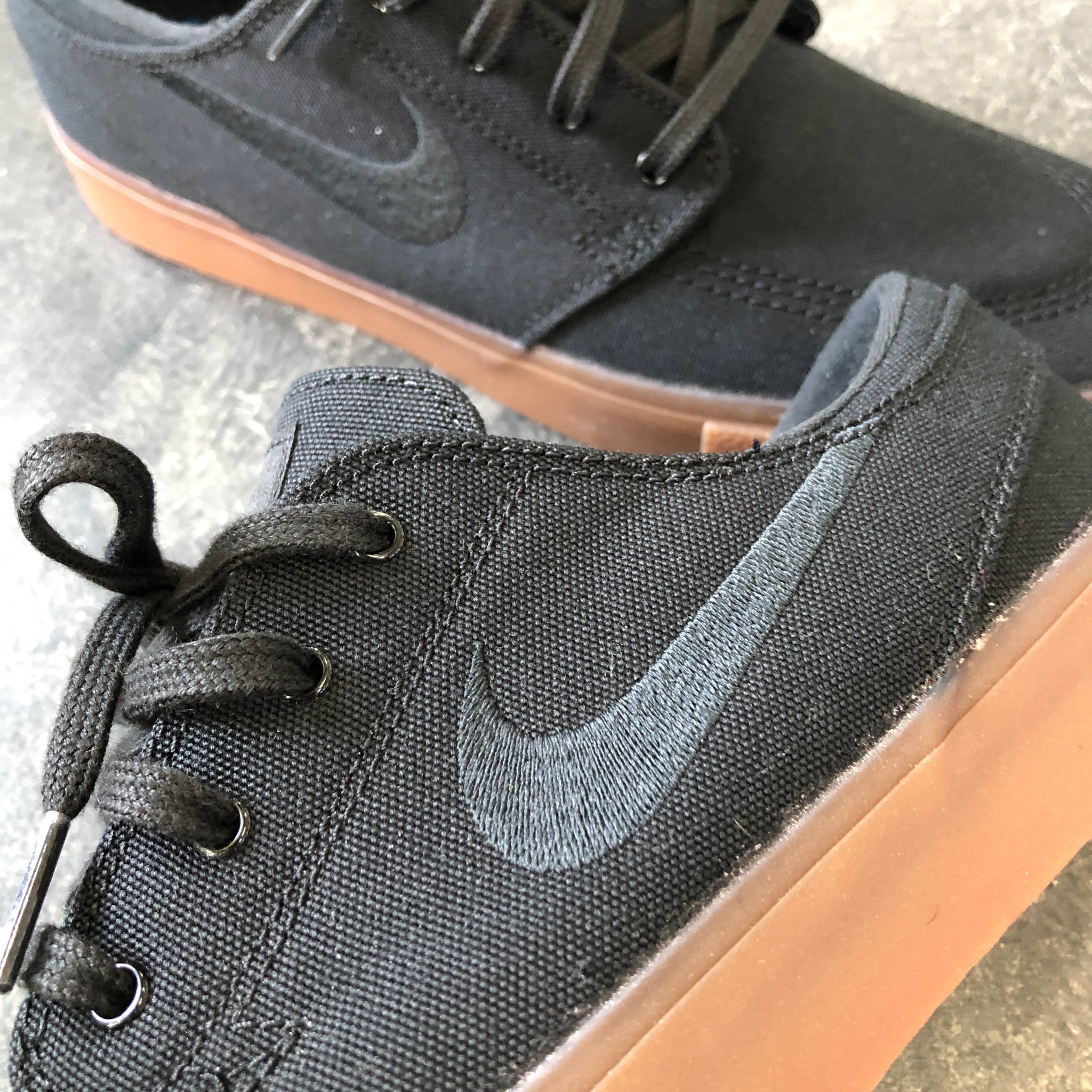 Nike Sb Janoski Canvas Rm Black Gum 561 Skate