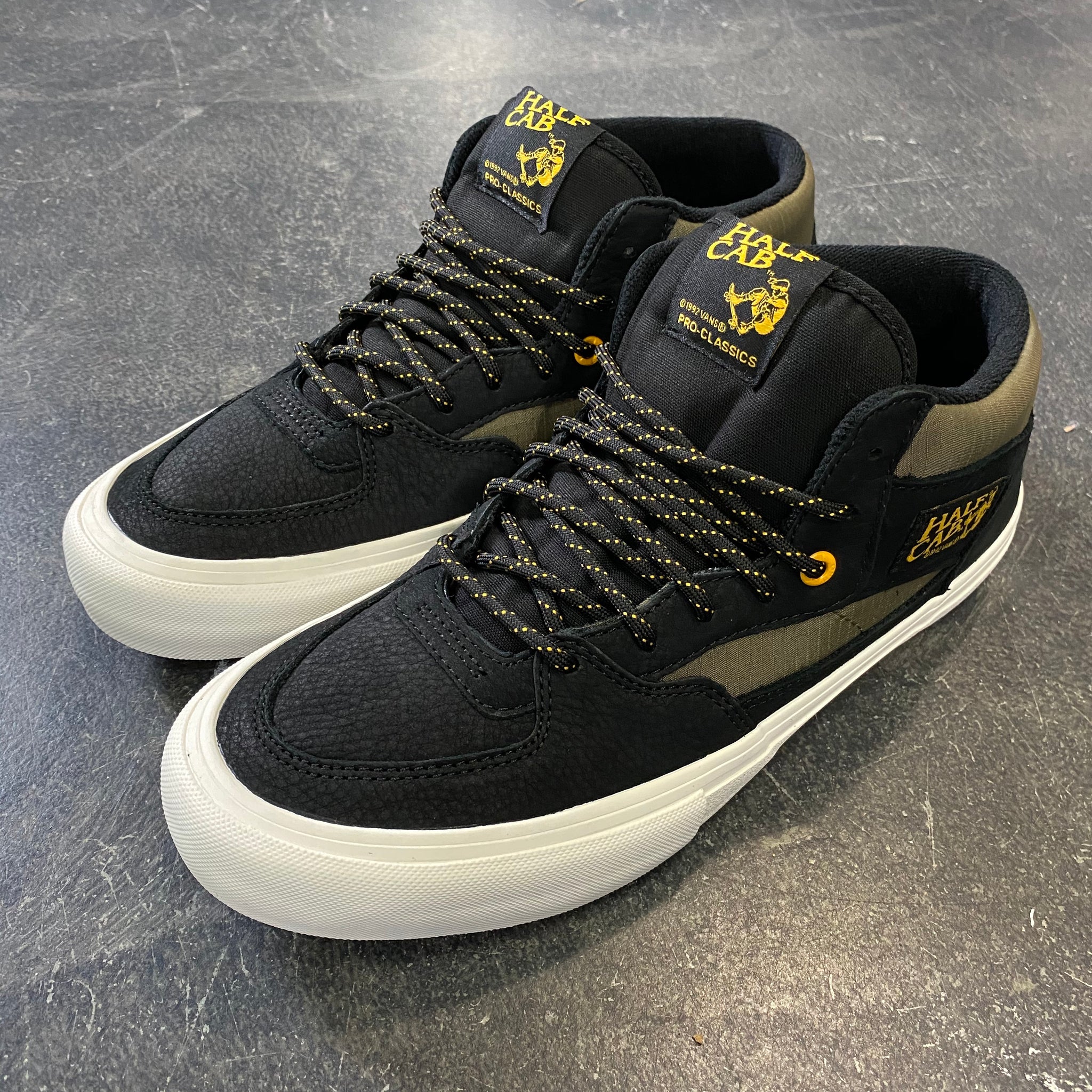 half cab pro black