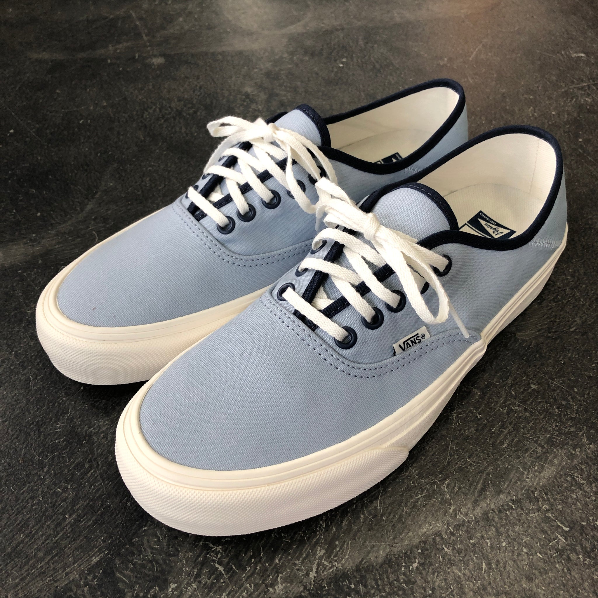 vans authentic sf