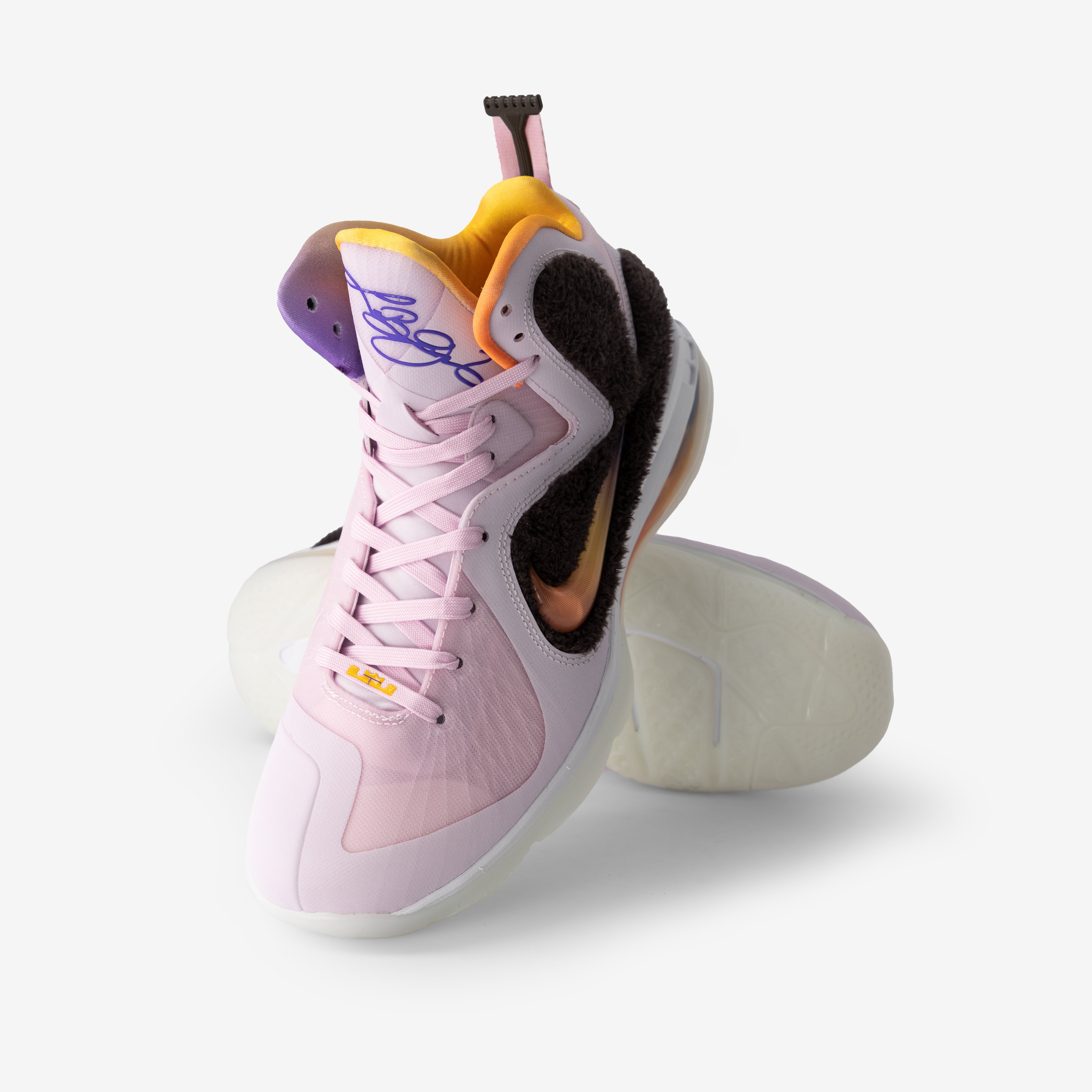 nike lebron ix regal pink