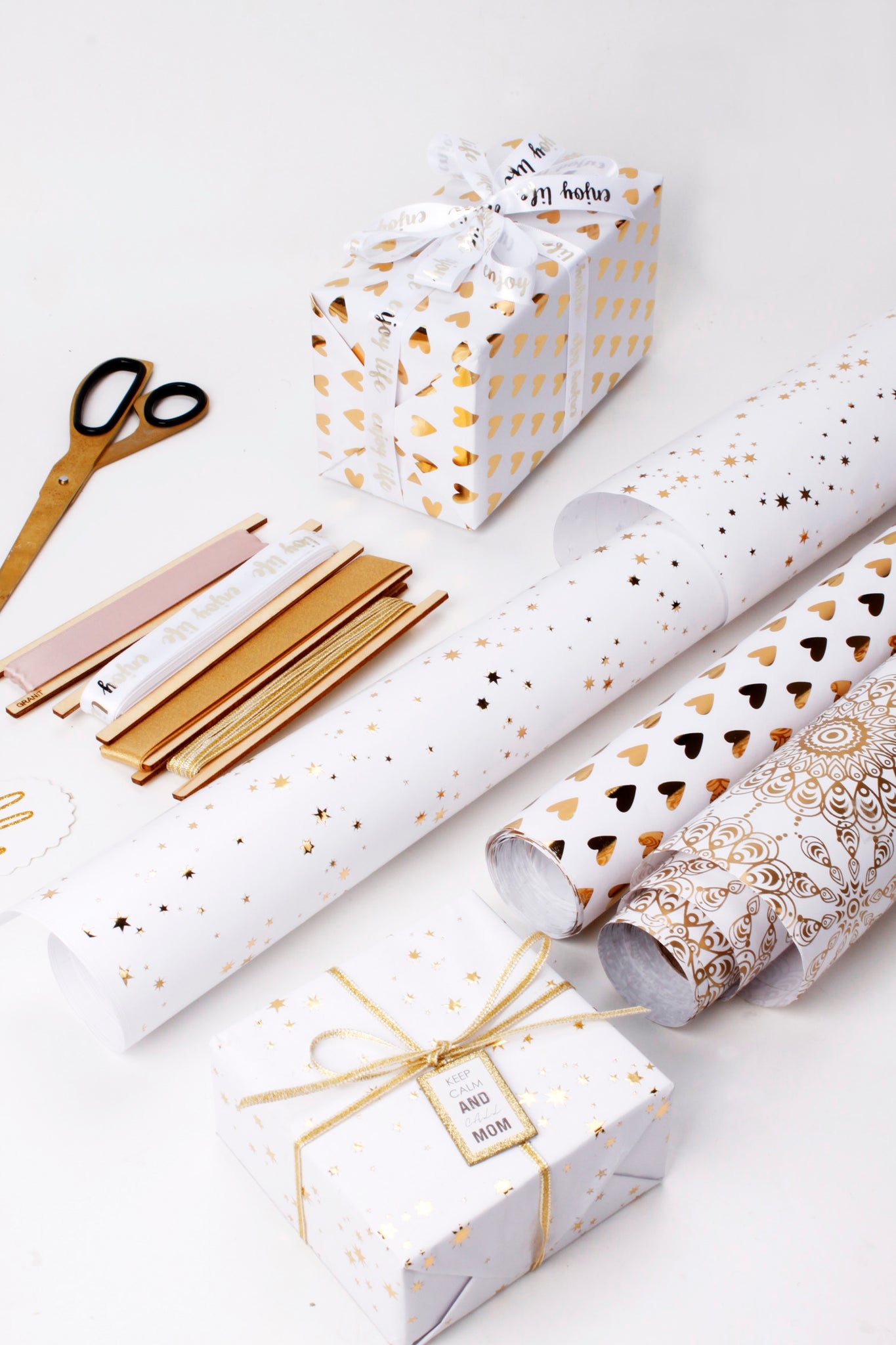 Gift Wrapping Paper Roll-White and Gold Foil Pattern for Wedding,Birth