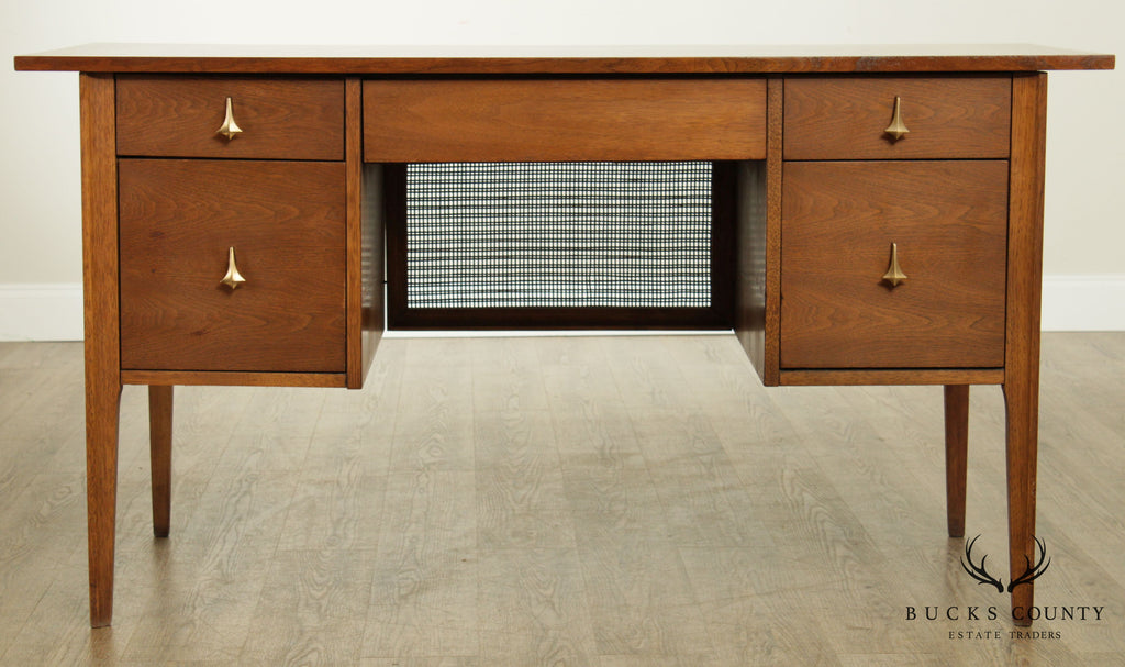 Broyhill Brasilia Mid Century Modern Walnut Desk Bucks County