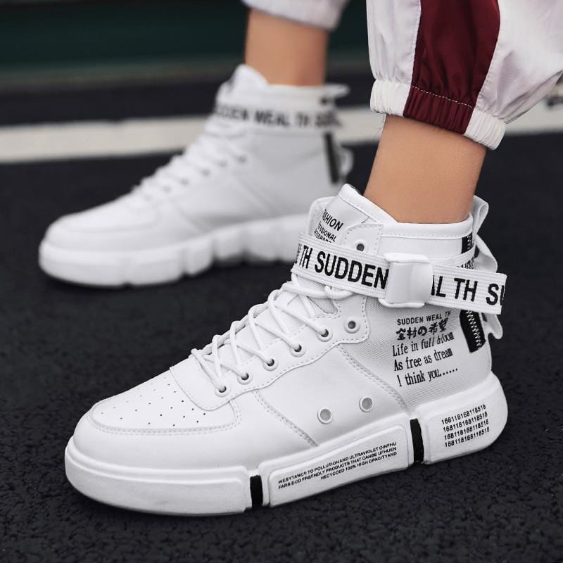 sneakers streetwear