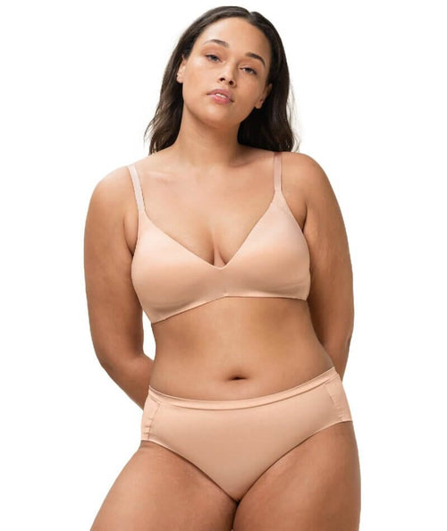 Triumph Body Make-up Smooth Underwired Padded Bra - Blusher Beige - Curvy  Bras