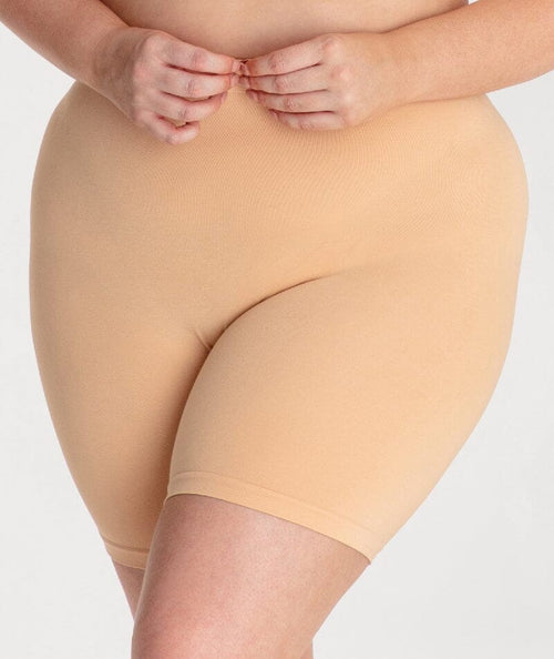 Underbliss Seamless Bamboo Blend Anti-Chafing Shorts - Frappe - Curvy