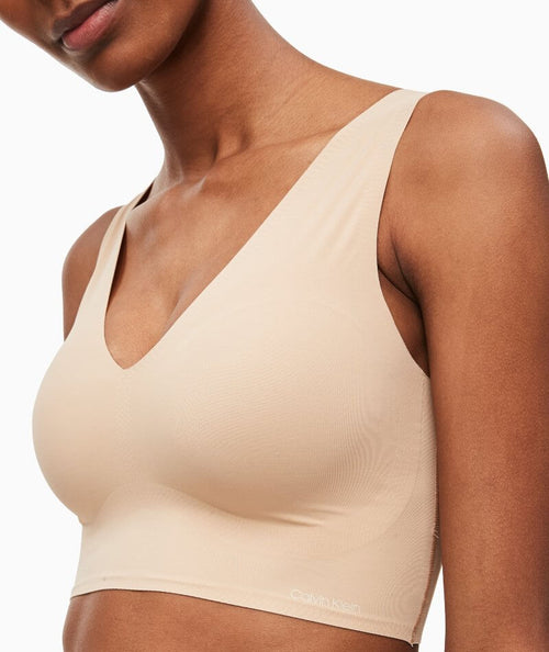 Calvin Klein Invisibles Comfort Lightly Lined V-Neck Bralette - Bare -  Curvy Bras