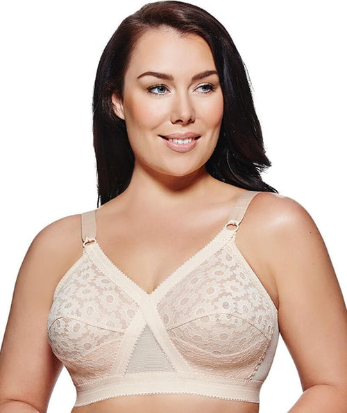 655 Cross Your Heart Lightly Lined Wirefree Bra Size 36C, White 