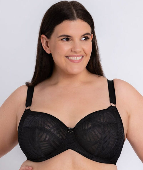 What Lies Beneath (Sonsee Woman Review) — Fashion + Curves