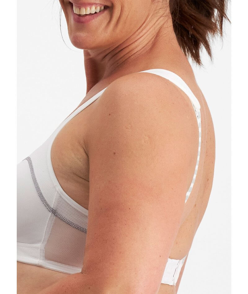 Playtex Women's 36/80B Nursing Comfort Flex Wirefree Activewear Sports Bra  White