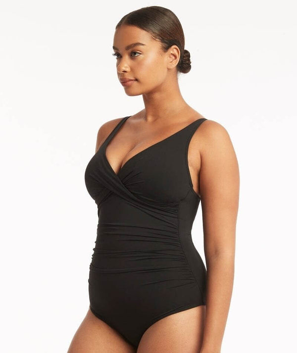 Sea Level Eco Essentials Cross Front B Dd Cup One Piece Swimsuit Bla