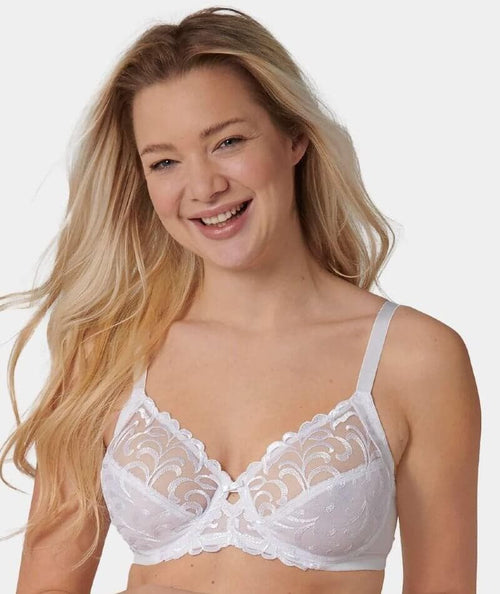 Comfy Bra: well-structured, firm and elegant | Insider Store