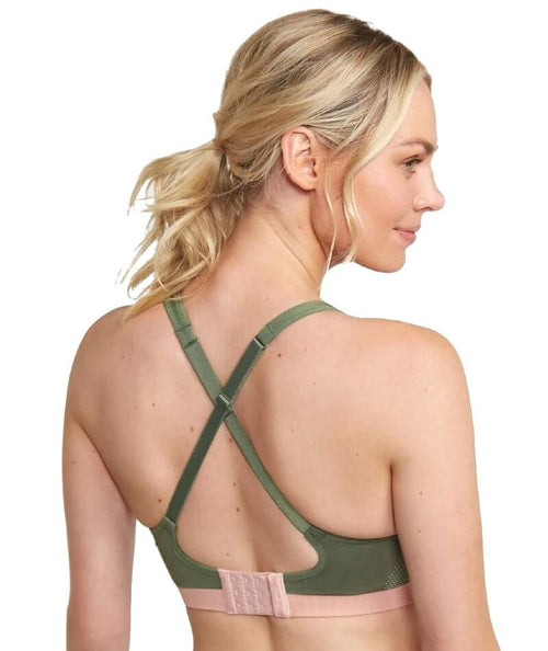 Triumph Triaction Seamfree Crop Top