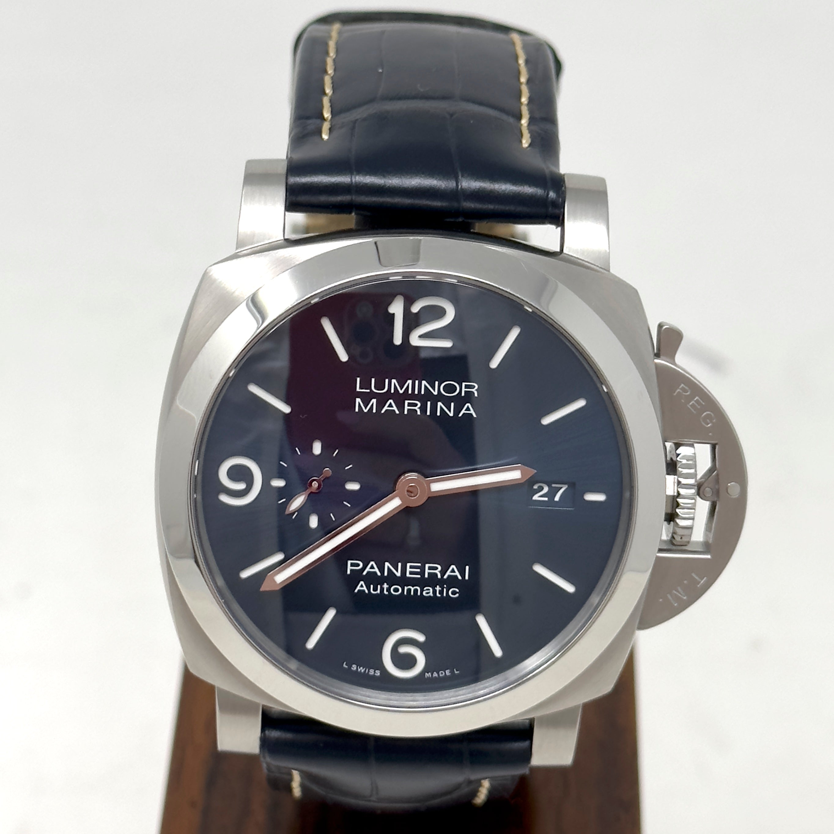 image of Panerai Luminor Marina 44 PAM01313