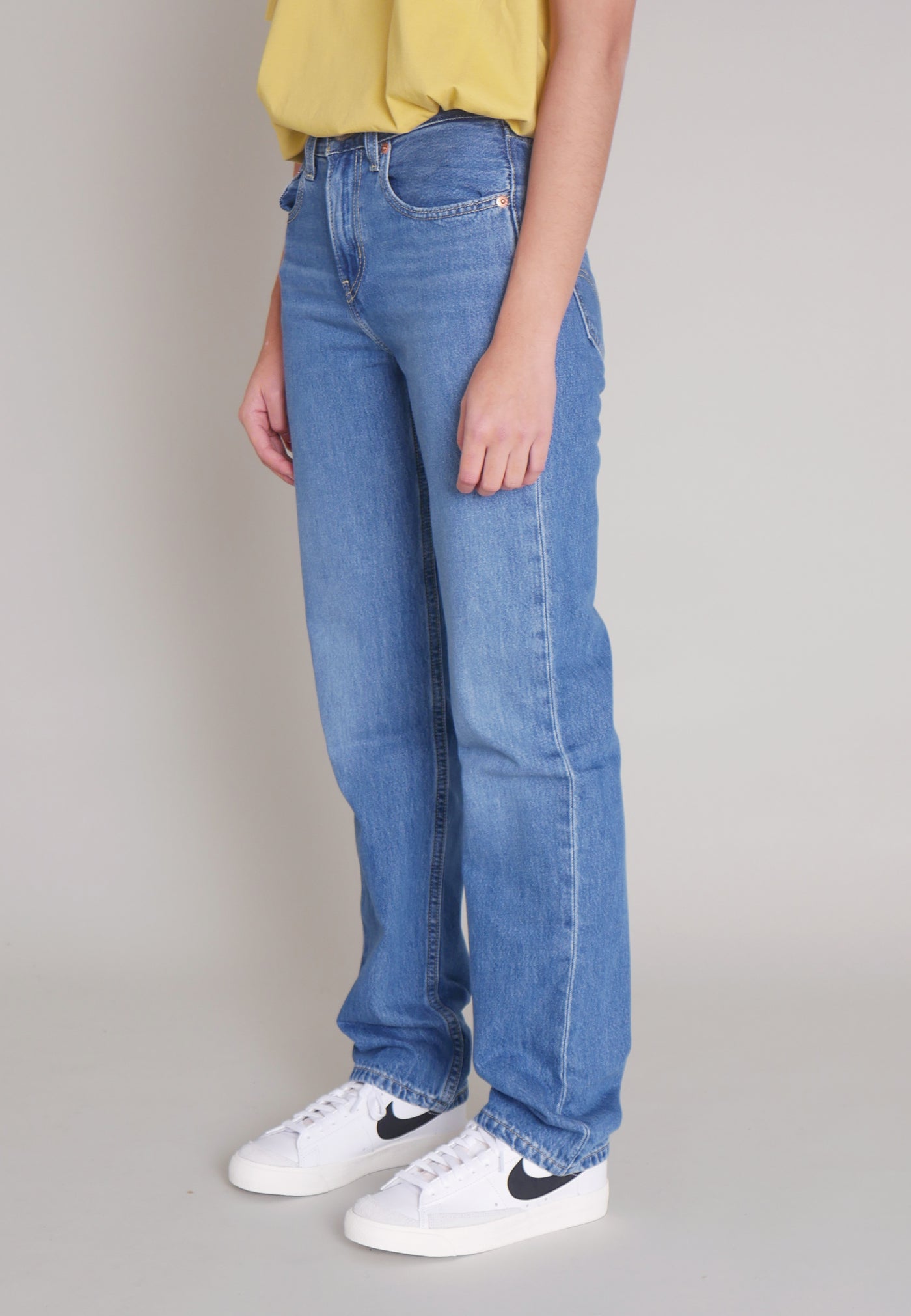 high waisted straight levis