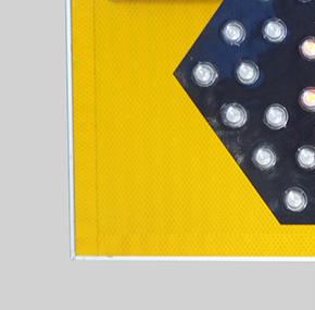 Leadleds 47in Solar Powered Road Narrow Sign Waterproof Warning Sign Light-dependent Control