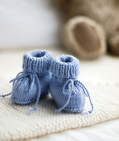 Stay-On Baby Booties (in 3 gauges 