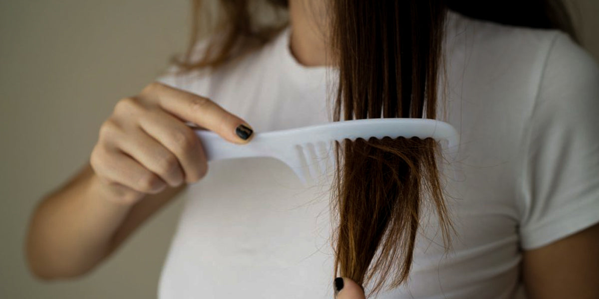 Repairing damaged hair tresses using Bare Anatomy hair smoothing serum