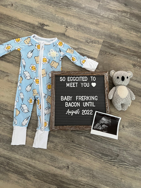 Pregnancy Announcement for Social Media, baby girl, rainbow, pink