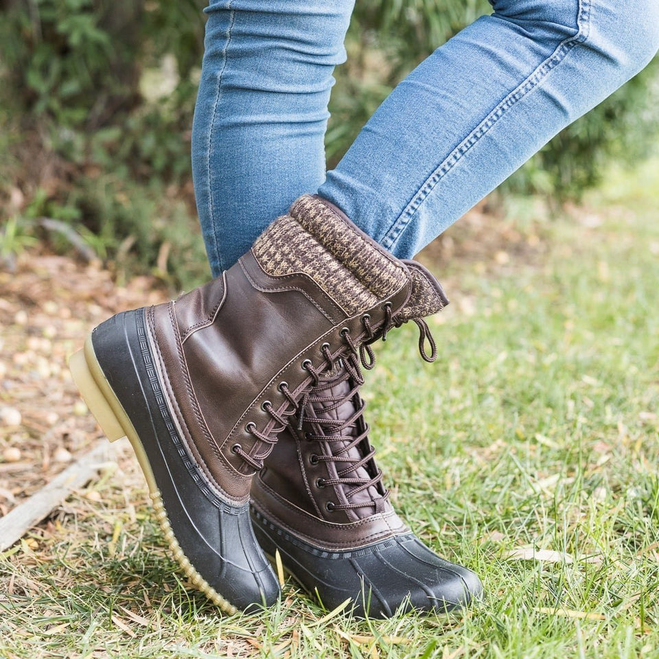 lace up duck boots