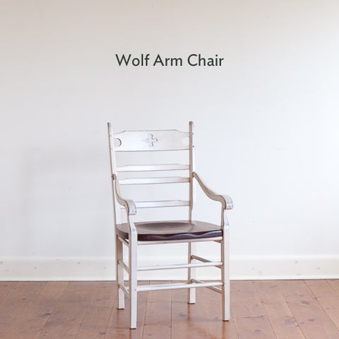 Wolf arm chair