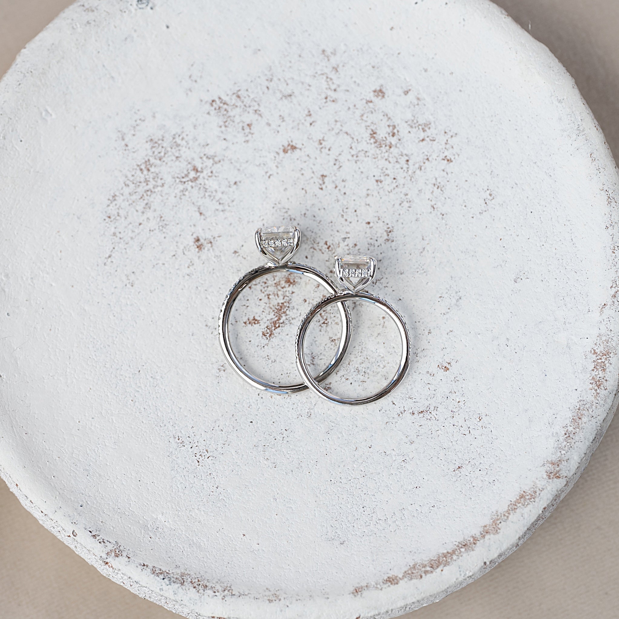 White Porcelain Ring With Gold Leafs 