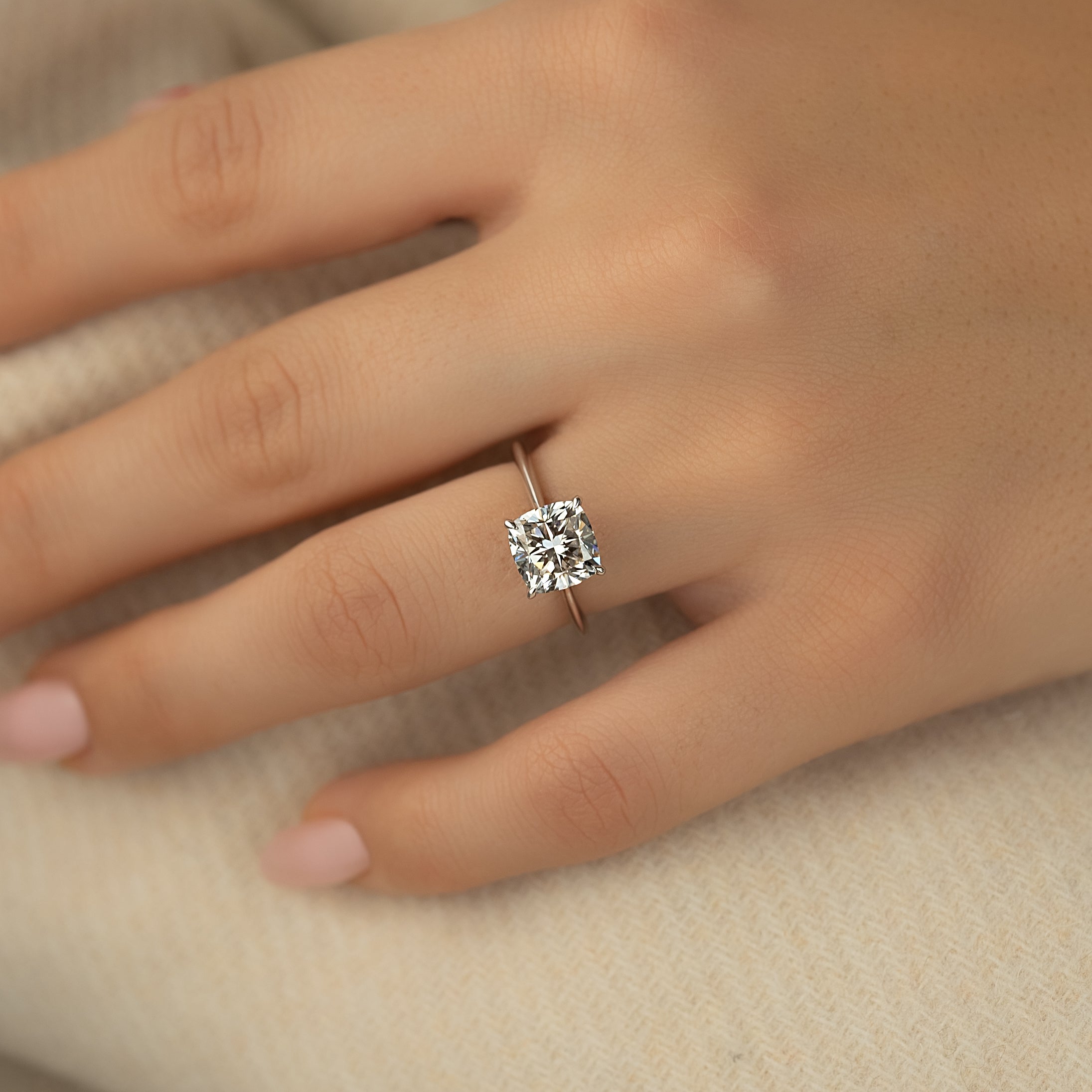 A Billion-Dollar Promise: Lauren Sánchez's Exquisite Engagement Ring
