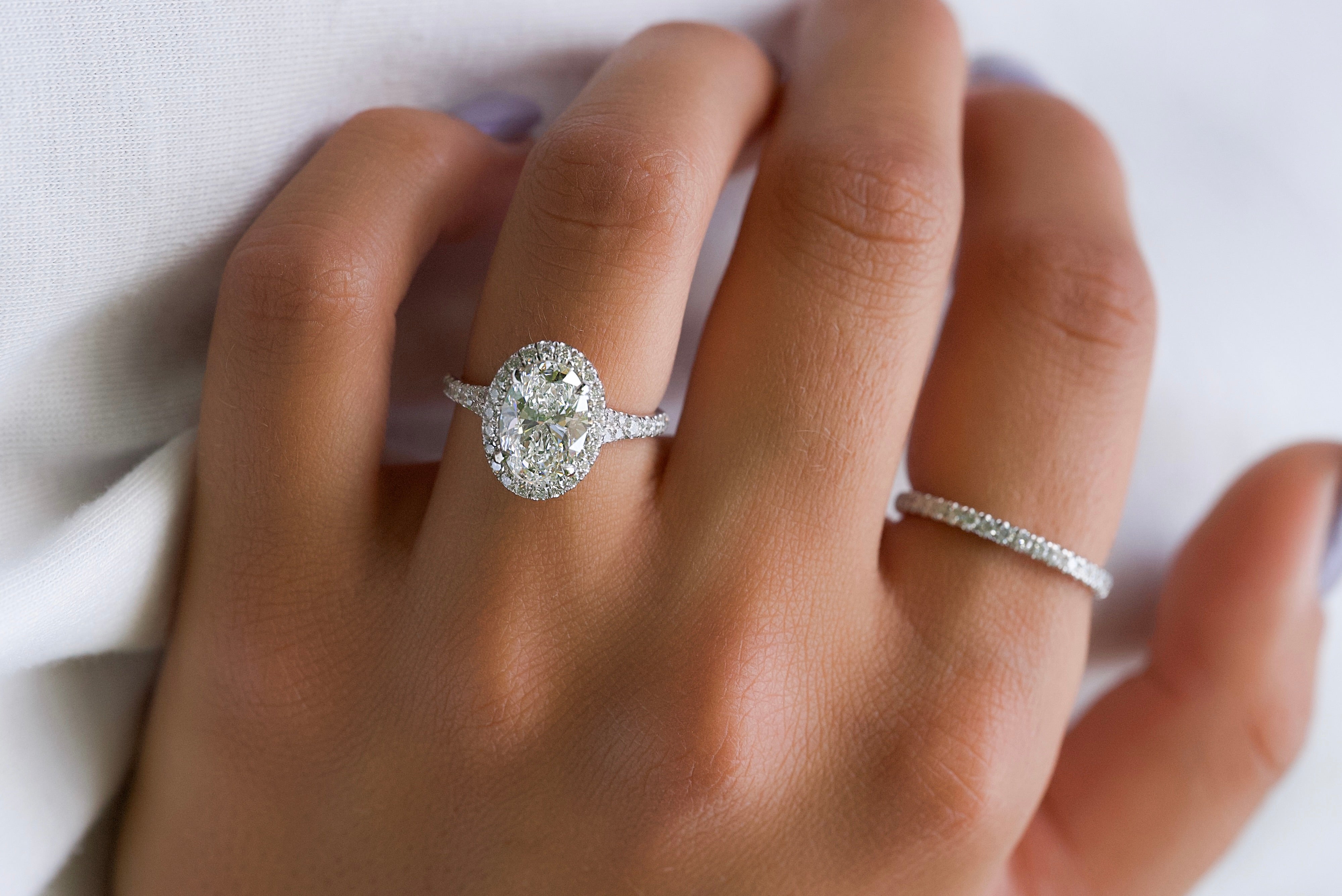 Glitz Design 1 carat Diamond Ring for women Round brilliant halo diamond  engagement ring Accented side stones 0.52 carat (G-H/VS2-SI1)