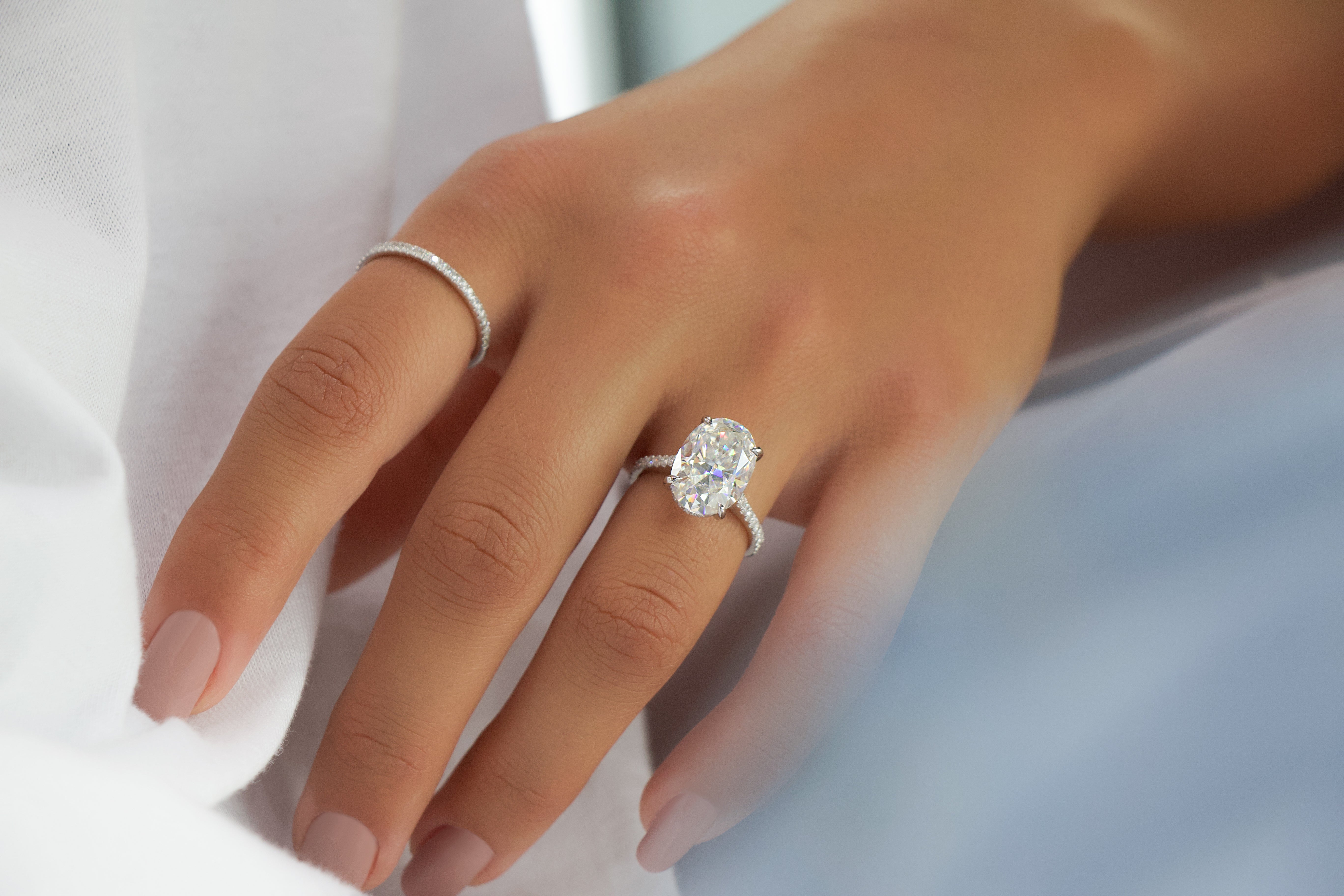 20 Unique Engagement Rings Online