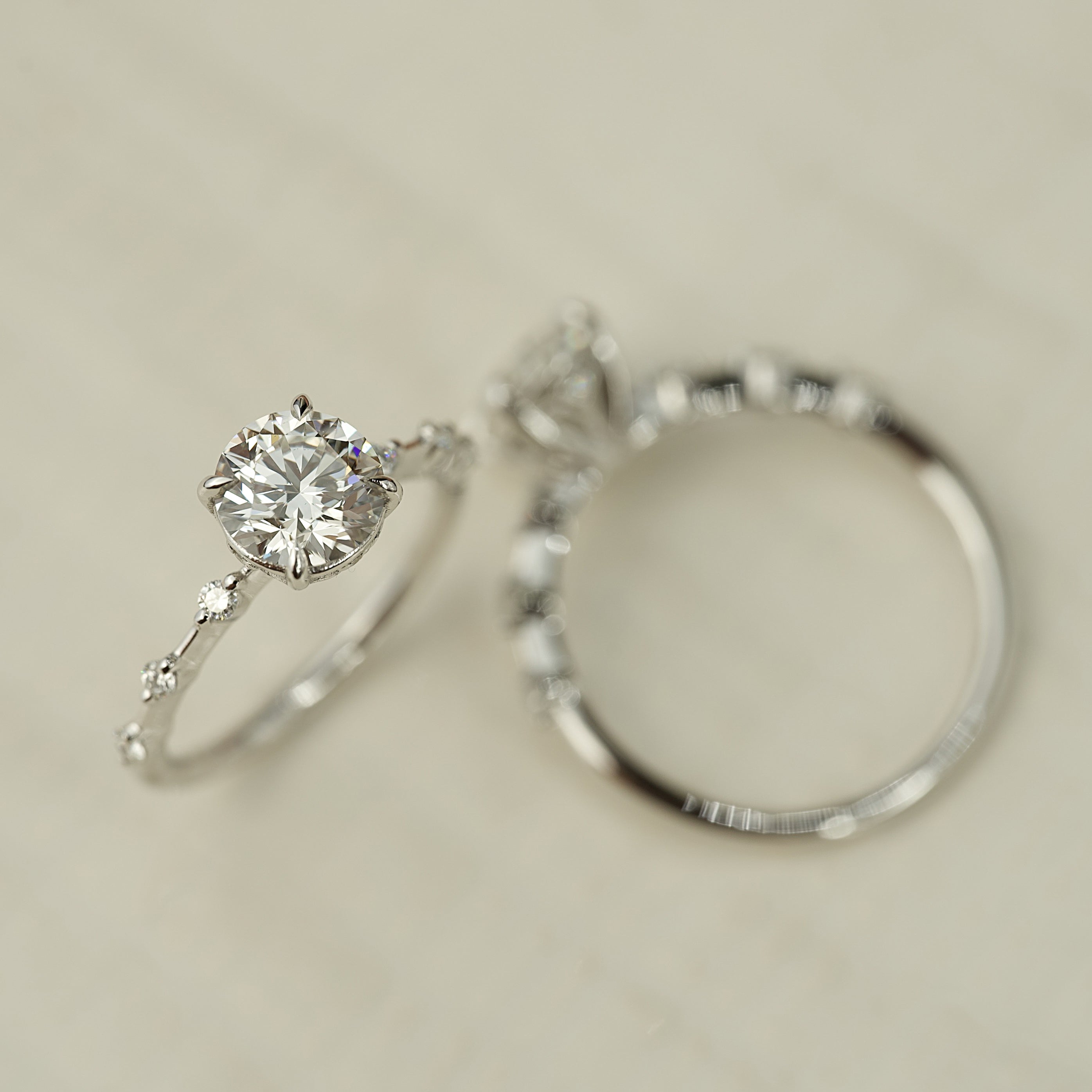 Naples Round Cut Engagement Ring
