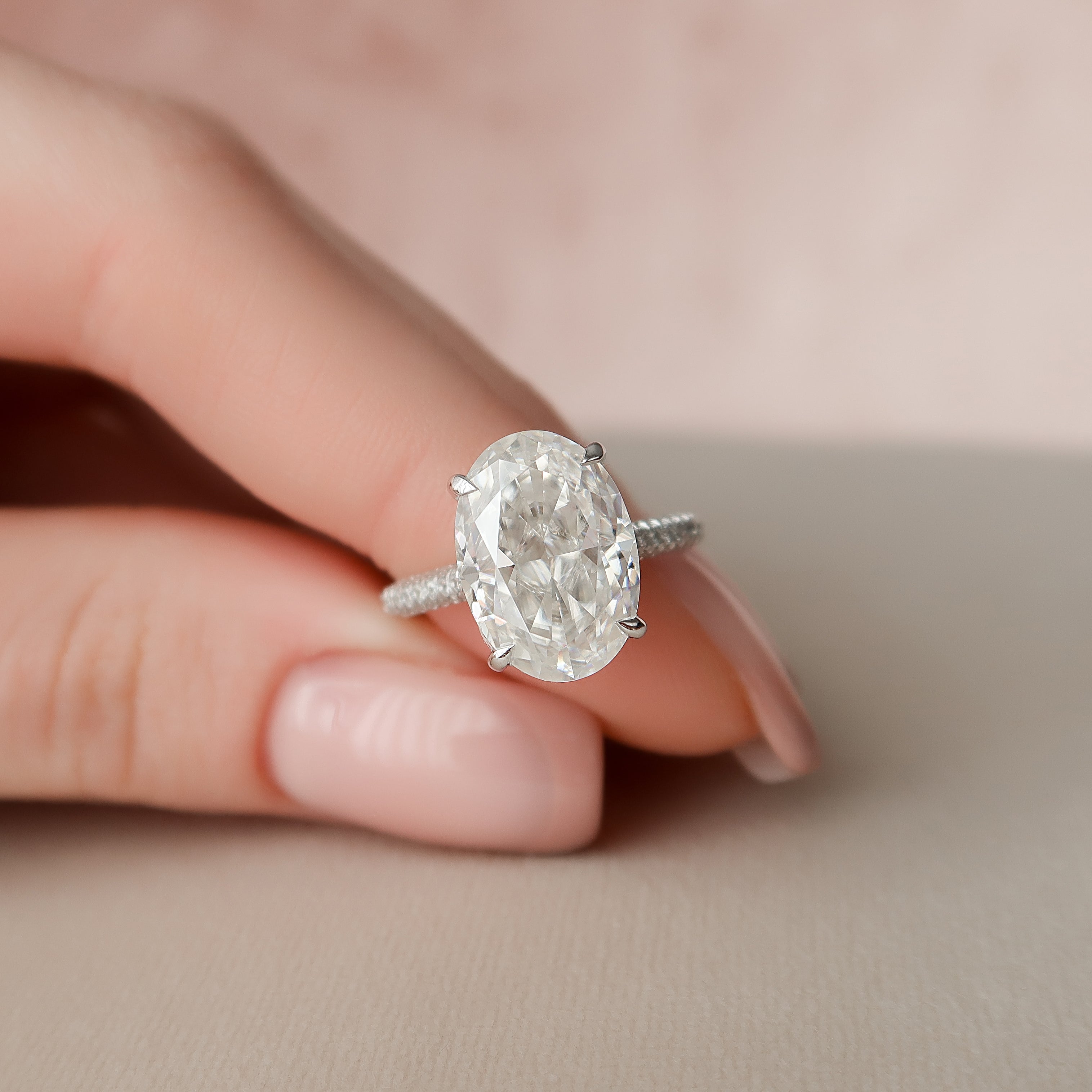 4 Reasons Not to Buy an Oval Moissanite Engagement Ring